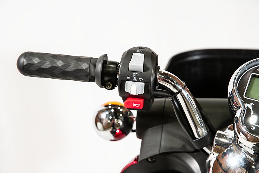 Luxury 4-Wheel Mobility Scooter – Long Range, Full Suspension, Outdoor Performance